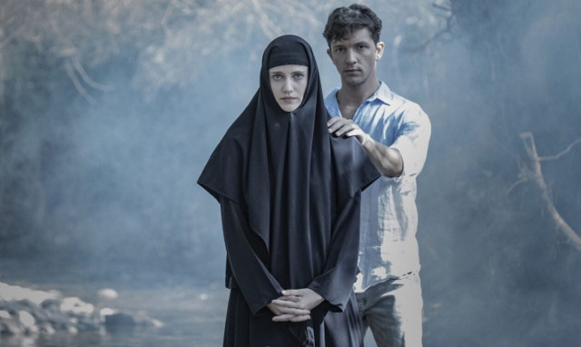 «Μαύρο Ρόδο»: Τι θα δούμε στα πρώτα επεισόδια της νέας δραματικής σειράς