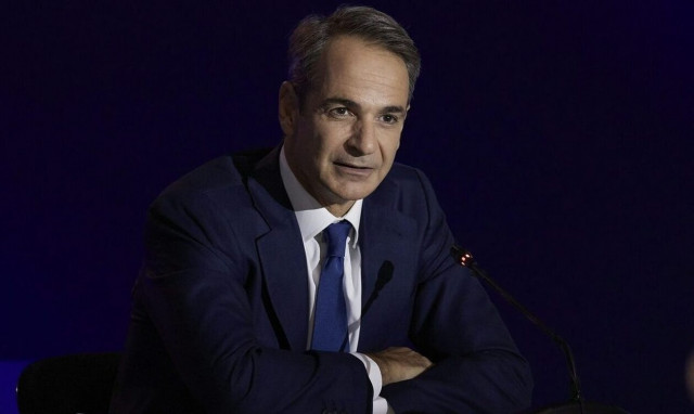 PM Mitsotakis: 'Europe can fight Putin by capping gas prices'