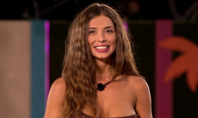 Love Island: Ποια είναι η νέα παίκτρια του ριάλιτι, Ιωάννα Τζανή