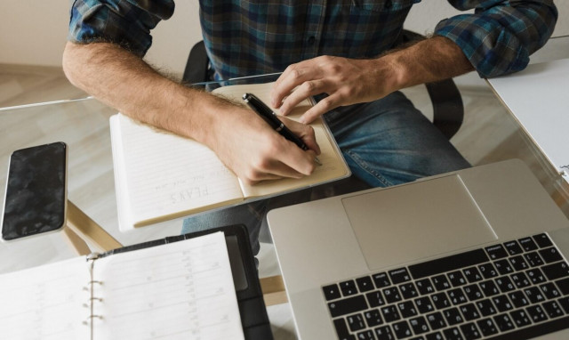 ΔΥΠΑ: Νέο voucher 1.000 ευρώ για εργαζόμενους - Πώς θα το πάρετε - Ποιοι οι δικαιούχοι