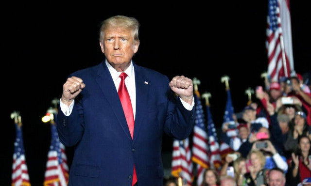 ΗΠΑ: O Tραμπ μηνύει το CNN - Διεκδικεί αποζημίωση ύψους 475 εκατ. δολαρίων