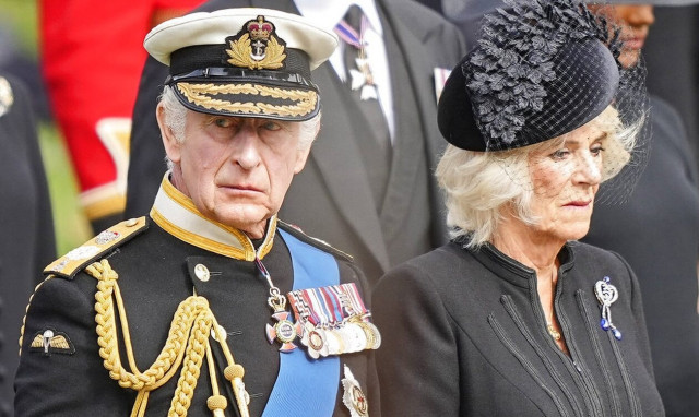 O βασιλιάς Κάρολος και η σύζυγός του Καμίλα