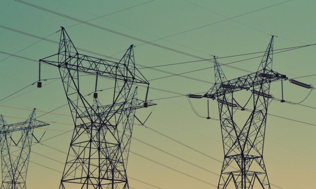 Οι τιμές ενέργειας στην Ευρώπη θα παραμείνουν σε υψηλά επίπεδα μέχρι το 2025