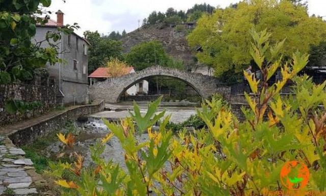 Δοτσικό: Το άγνωστο πετρόχτιστο χωριό των Γρεβενών