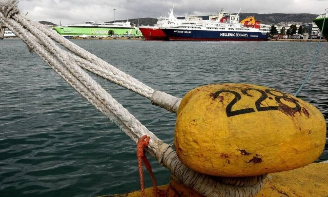 Strong winds cause problems for ferry services