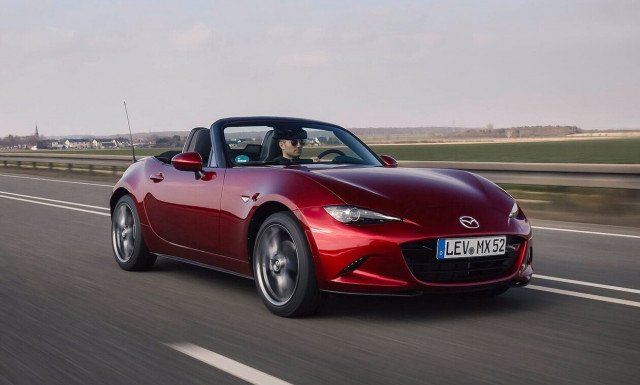 Το νέο Mazda MX-5 θα είναι υβριδικό;