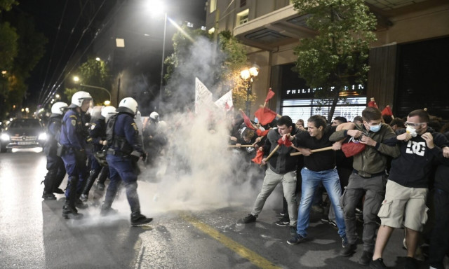 Ένταση σε πορεία κατά των αυξήσεων στο ηλεκτρικό ρεύμα