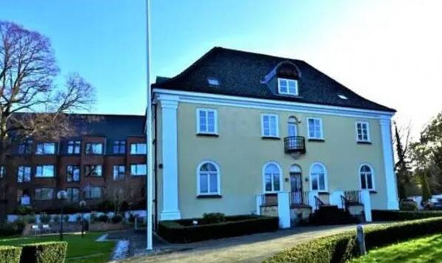 Άνδρας οπλισμένος με μαχαίρι εισέβαλε στην πρεσβεία του Ιράν στην Κοπεγχάγη