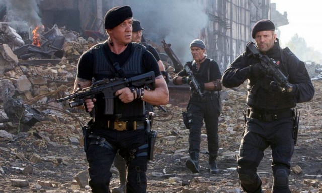 «Αναλώσιμοι 4»: Μάθαμε πότε θα κυκλοφορήσει η ταινία που γυρίστηκε στη Θεσσαλονίκη