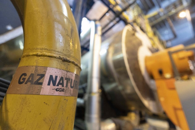 Ενεργειακή κρίση: «Κόφτη» για να αποφύγει το... μπλακ άουτ σχεδιάζει η κυβέρνηση