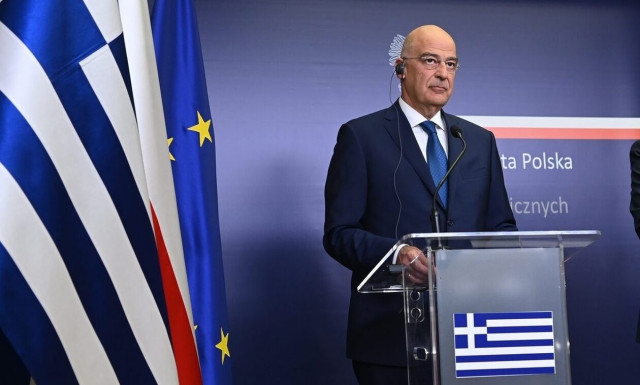 FM Dendias to Cairo on Sunday