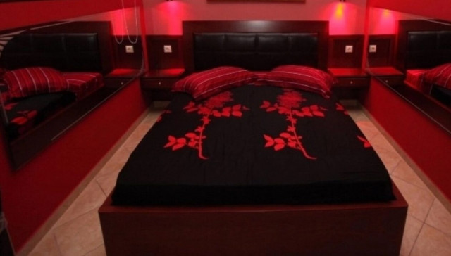 Τραγωδία στα Τρίκαλα: 80χρονος πέθανε την ώρα που έβγαινε από οίκο ανοχής