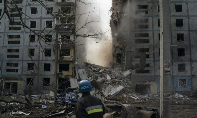 Μπαράζ ρωσικών επιθέσεων στην «προσαρτημένη» Ζαπορίζια μετά την έκρηξη στη γέφυρα της Κριμαίας