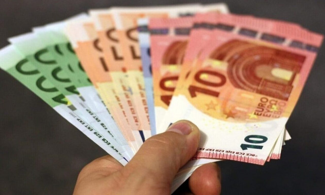 Επιταγή ακρίβειας: Οι δικαιούχοι του χριστουγεννιάτικου μποναμά των 250 ευρώ - Όλες οι λεπτομέρειες