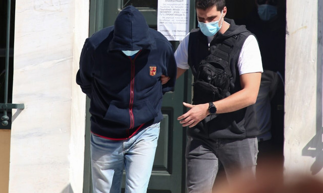 Δημοσιογράφος ξέσπασε για τους βιασμούς της 12χρονης: Τι να κάνω; Να πάρω το νόμο στα χέρια μου