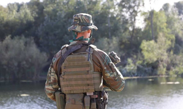 ΥΠΕΘΑ για νησίδα στον Έβρο: Οι μετανάστες δεν βρίσκονταν σε ελληνικό έδαφος