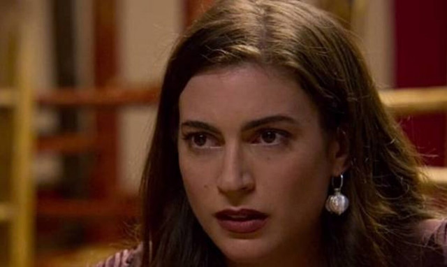 Παγιδευμένοι: Ο Δημήτρης αναγκάζεται να θέσει την Άννα υπό κράτηση