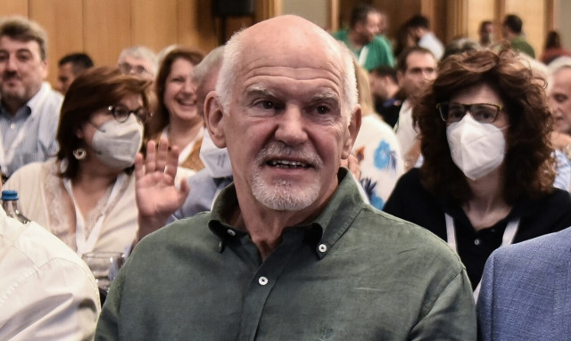 Νίκος Παπανδρέου: «Ο αδερφός μου Γιώργος μένει με τη μητέρα μου σε ένα νοικιασμένο σπίτι»