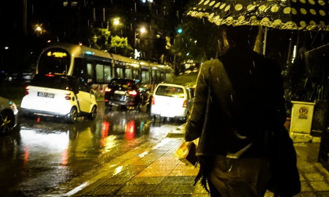 Καιρός - Αρνιακός στο Newsbomb.gr: Πού θα χτυπήσει αύριο η κακοκαιρία