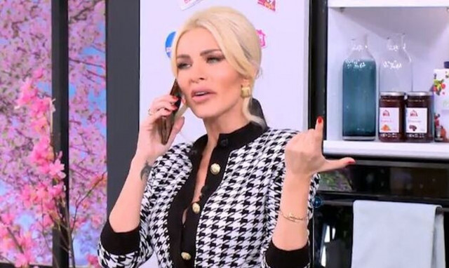 Κατερίνα Καινούργιου: Σκληρή απάντηση σε Λιάγκα - «Στηρίζω την ομάδα»