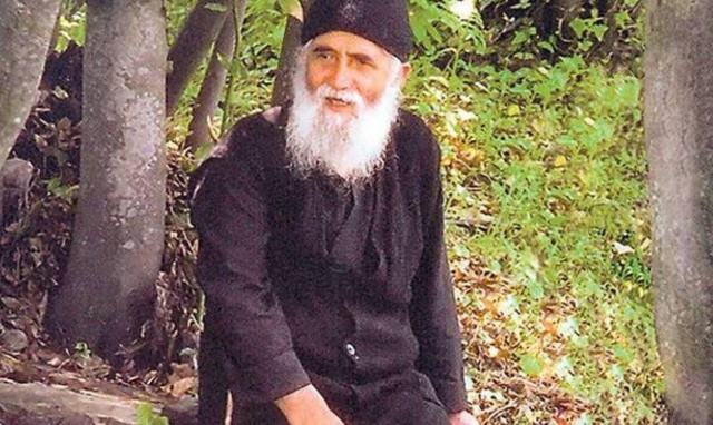 Παΐσιος: Ο θάνατος είναι απλώς μετάβαση από τη μια ζωή στην άλλη