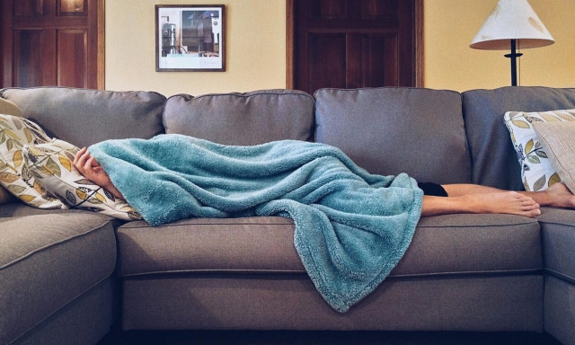 Ρεπορτάζ Newsbomb.gr: Οι τιμές στο πετρέλαιο «στέλνουν» τους πολίτες στις κουβέρτες