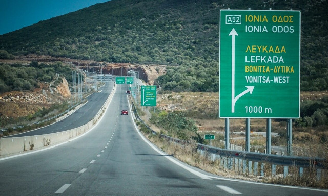 Συμμορία έκλεψε οκτώ φορές καλώδια ηλεκτροφωτισμού από την Ιονία Οδό