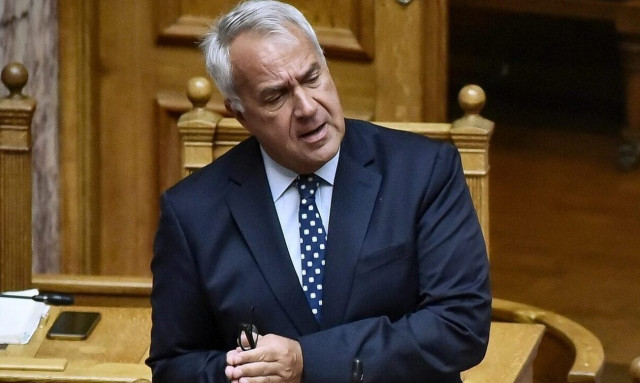 Τι αλλάζει στο Δημόσιο: Μπόνους παραγωγικότητας και τηλεργασία