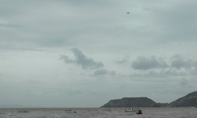 Κρήτη: Ο σύζυγος εντόπισε την 49χρονη - Βούτηξε στη θάλασσα