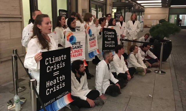 Γερμανία: Επεισοδιακή η έναρξη της Συνόδου του ΠΟΥ