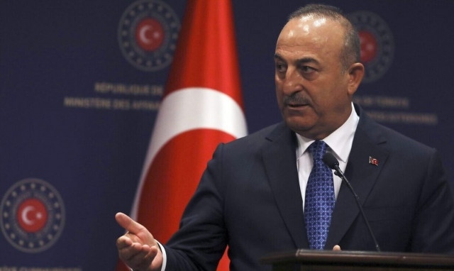 Turkish FM Cavusoglu thanks Greek FM Dendias for condolences