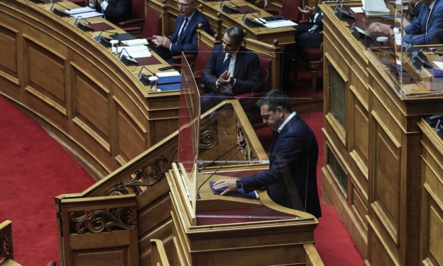 Το ντέρμπι για την ενέργεια, ο Βλαντιμίρ Πούτιν και το αυγό του φιδιού