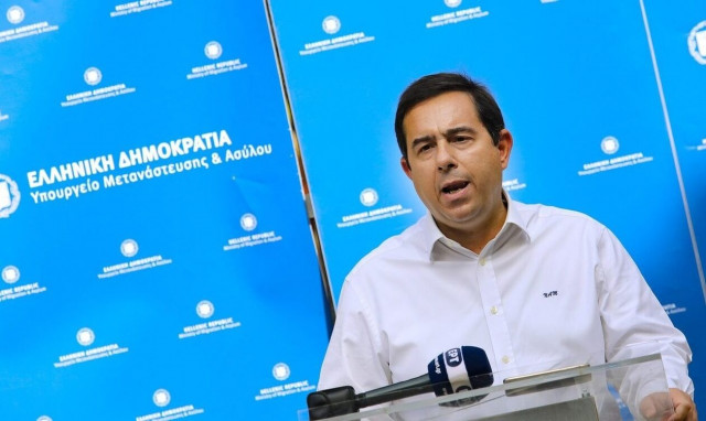 Στον ΟΗΕ με εικόνες και βίντεο ο Μηταράκης για τους 92 του Έβρου