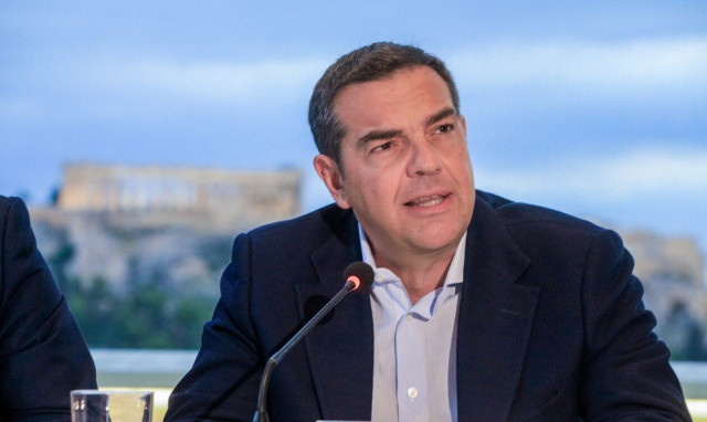 Το think tank του Τσίπρα: Παίζει μπάλα στην... Κεφαλονιά