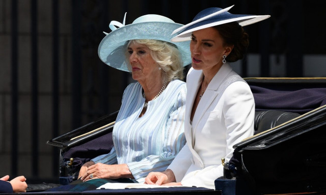 «Πόλεμος» Κέιτ – Καμίλα: Η αλλαγή συμπεριφοράς και ο άγριος καυγάς