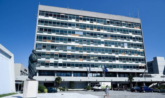 Θεσσαλονίκη: Φοιτητής έπεσε από τον τρίτο όροφο του ΑΠΘ