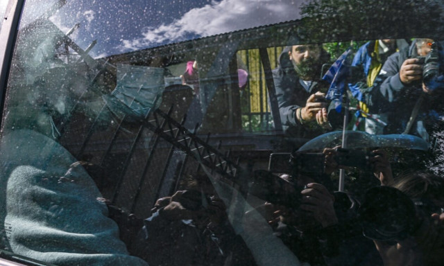 Αποκάλυψη: «Εγώ συγκράτησα τον γιο του Μίχου για να μην του επιτεθεί»