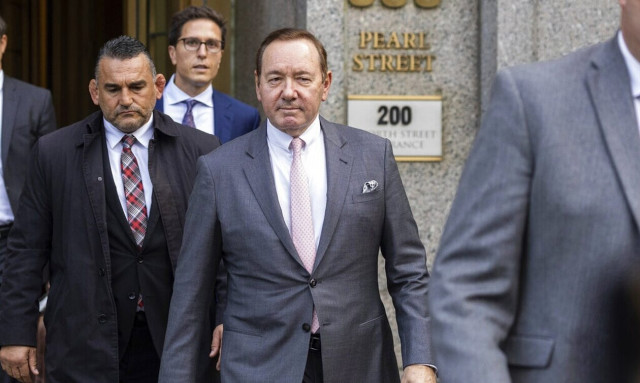 ΗΠΑ: Αθώος ο Κέβιν Σπέισι για υπόθεση σεξουαλικής παρενόχλησης