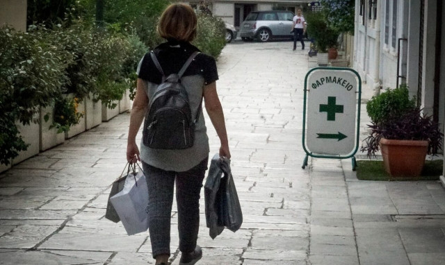 Έξαρση ιώσεων στη Θεσσαλονίκη και αυξημένα κρούσματα κορονοϊού