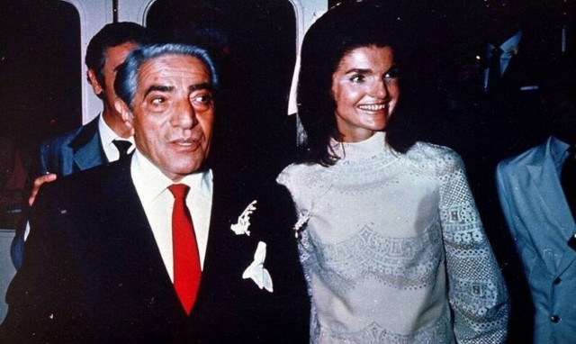 Α. Ωνάσης - Τζάκι Κένεντι: Σαν σήμερα ο γάμος τους στον Σκορπιό
