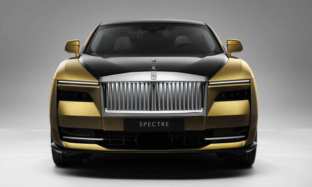 Η Spectre είναι η πρώτη ηλεκτρική Rolls Royce