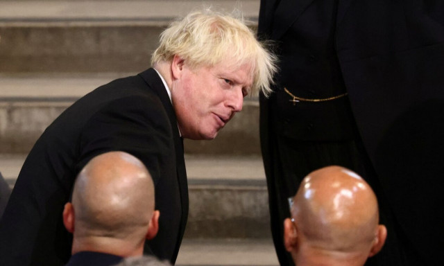 Τζόνσον: Ετοιμάζει επιστροφή α λα Τσώρτσιλ – Θέλει 100 βουλευτές