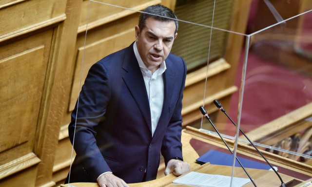 Αλέξης Τσίπρας: Πολιτική στρουθοκάμηλος ο Μητσοτάκης
