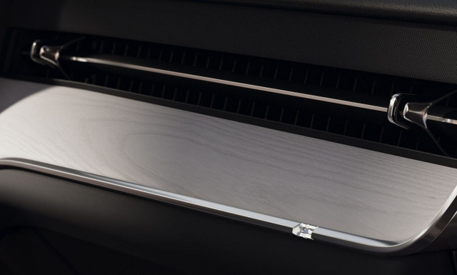 Volvo EX90: Η νέα έκφραση της πολυτέλειας