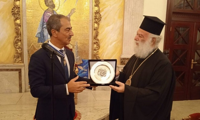 Ο Πατριάρχης Αλεξανδρείας τίμησε τον Ομογενή Παντελή Βίγκα