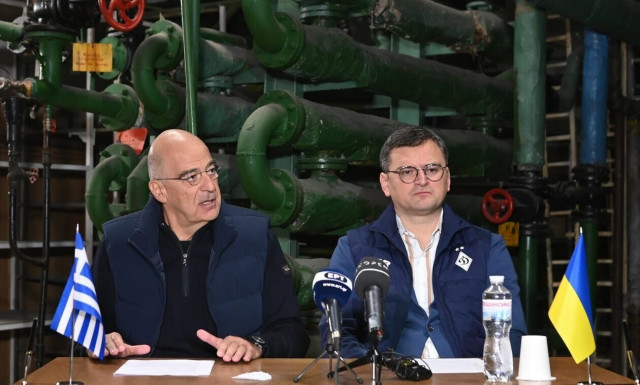 Δένδιας: Το βομβαρδισμένο Κίεβο δείχνει τι αντιμετωπίζουμε οι Έλληνες