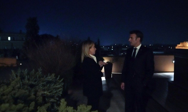 Συνάντηση Μελόνι - Μακρόν: «Διάλογος και φιλοδοξία»