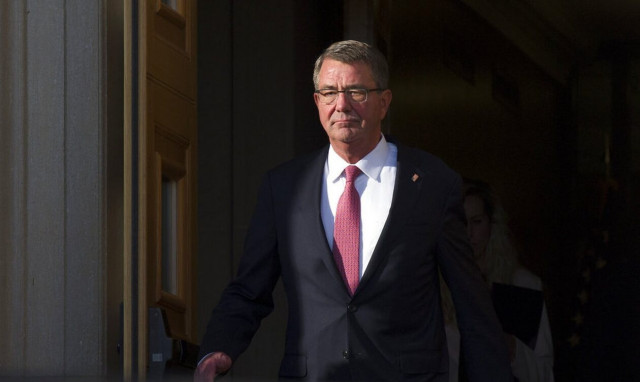 Πέθανε ο Άστον Κάρτερ πρώην Υπουργός Άμυνας των ΗΠΑ