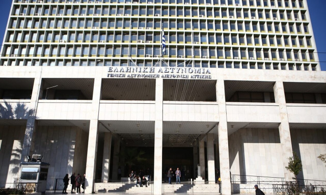 Σεπόλια: Εμφανίστηκε 54χρονος στη ΓΑΔΑ - Συνομιλούσε με τη 12χρονη