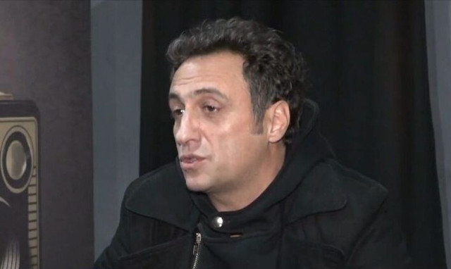 Βαγγέλης Αλεξανδρής: Η ακραία εμπειρία τοκετού της συντρόφου του